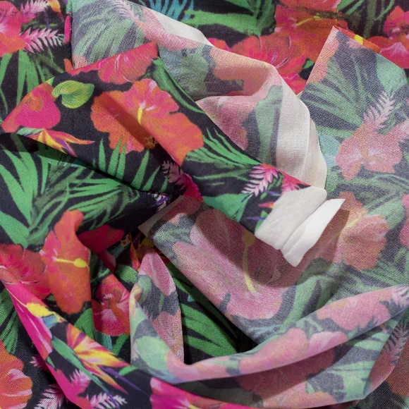 Tela brisa estampada por metro y por rollo, Telas Bogotá