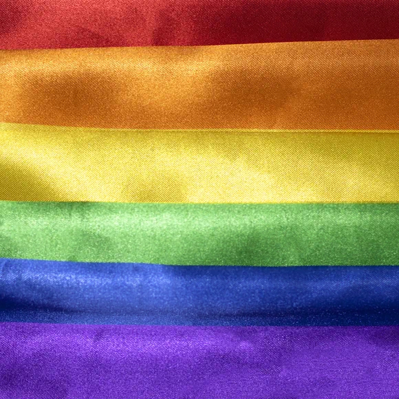 Tela satín bandera LGBTIQ+ por metro y por rollo, Telas Bogotá