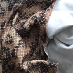 Tela microterry animal print por metro y por rollo, telas Bogotá, telas Medellín, telas Cali, telas Colombia, telas alquería, Textti