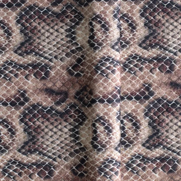 Tela microterry animal print por metro y por rollo, telas Bogotá, telas Medellín, telas Cali, telas Colombia, telas alquería, Textti