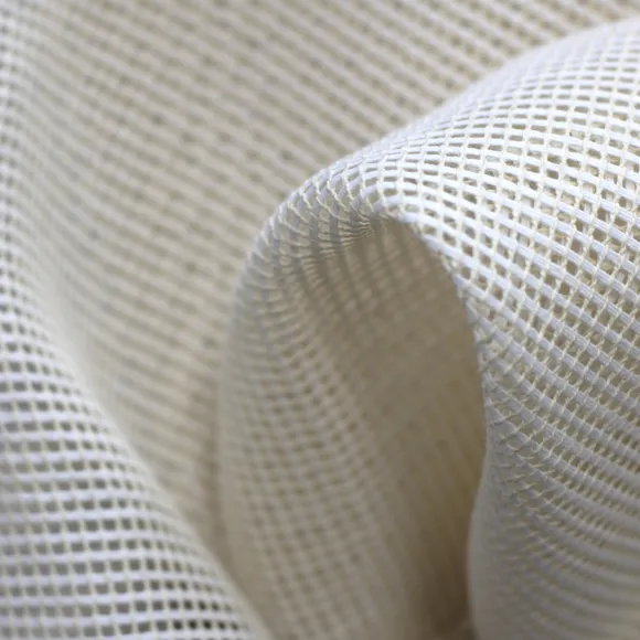 Tela malla para tapetes por metro y por rollo, telas Bogotá, telas Medellín, telas Cali, telas Colombia, telas alquería, Textti