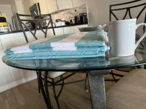 Toalla Playera Suave Extra Grande de Algodón Peinado Henbay