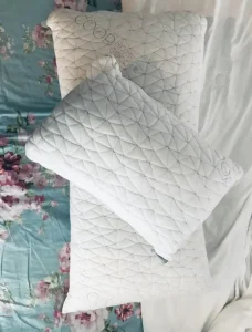 Almohada Ajustable de Espuma Viscoelástica de Corte Cruzado Coop Home Goods