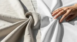 Comparación detallada de la textura de una tela de lino natural y una tela de algodón suave, destacando sus diferencias visuales.