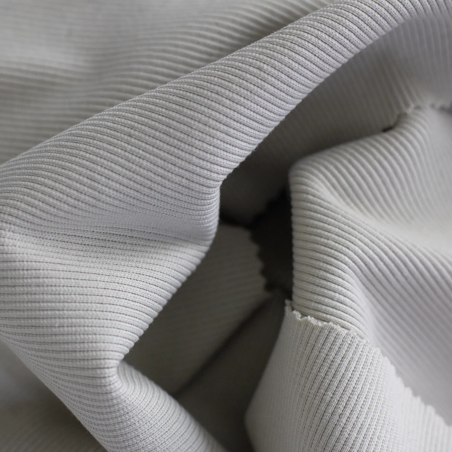 Tela Rib Frío beige claro pliegues y elasticidad por metro y por rollo, telas Bogotá, telas Medellín, telas Cali, telas Colombia, Textti